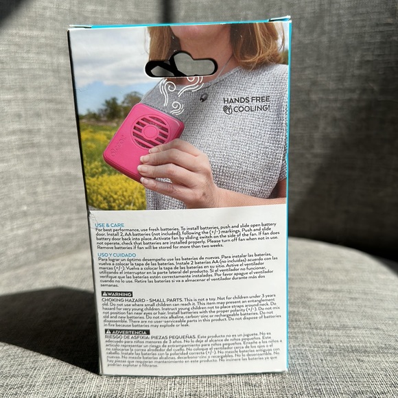 Necklace Fan - Picture 2 of 3